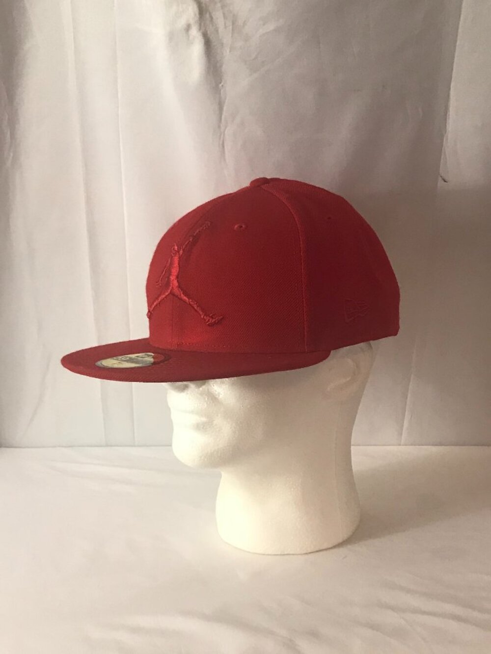 Jordan Flat Bill Size 7 3/4 Solid Red Activewear Athletic Sport Cut Hat/Cap